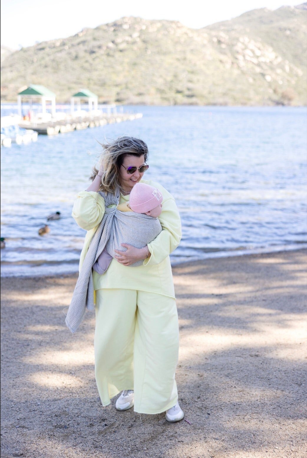 Cream white and natural linen ring sling baby carrier with rings, Infant toddler and baby carrier, textured baby carrier, neutral sling