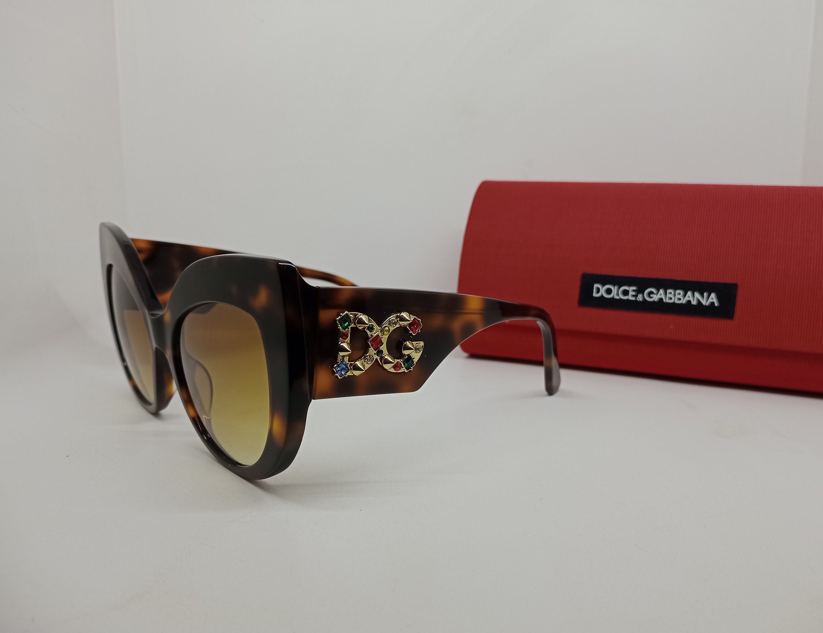 Dolce & Gabbana Dg Zonnebril Met Rond Montuur in het Metallic Dames Kleding voor voor Jassen voor Korte jassen 
