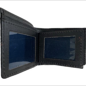 Elegante y práctica billetera plegable de cuero para hombre con ventanas plegables para identificación