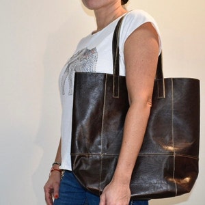 Vintage Leather Tote Shoulder Bag - Perfect for Everyday Use