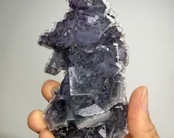 Fluorita púrpura súper impresionante de alta claridad con calcita de YaoGangXian