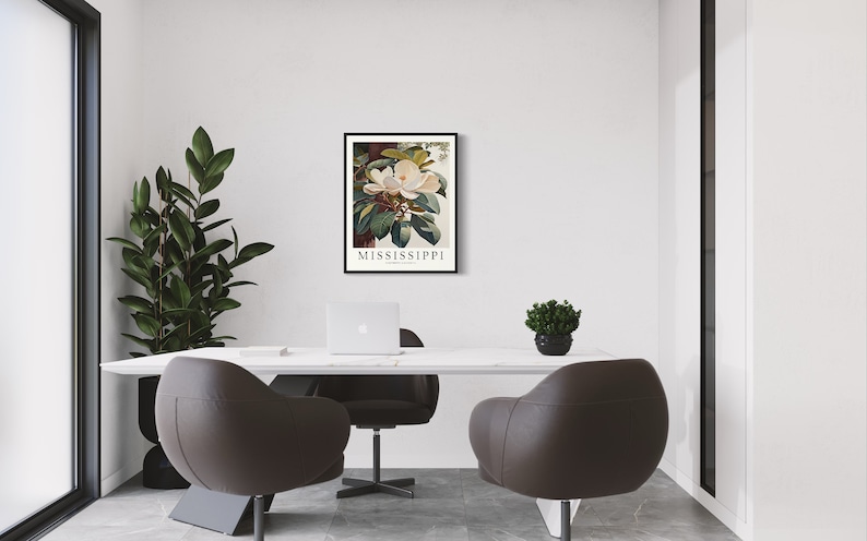 Może przedstawiać: Czarno-biała ilustracja botaniczna magnolii, z napisem "MISSISSIPPI" wydrukowanym pod obrazem.