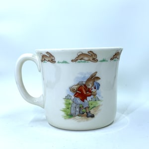 Royal Doulton Bunnykins Mug &quot;Ice Cream Vendor&quot; Pattern
