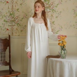 Etsy vintage nightgowns store