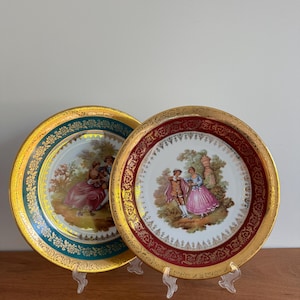 Vintage Pair Of Limoges Courting Couple Plate Fragonard Rehausse Main France Hand Painted