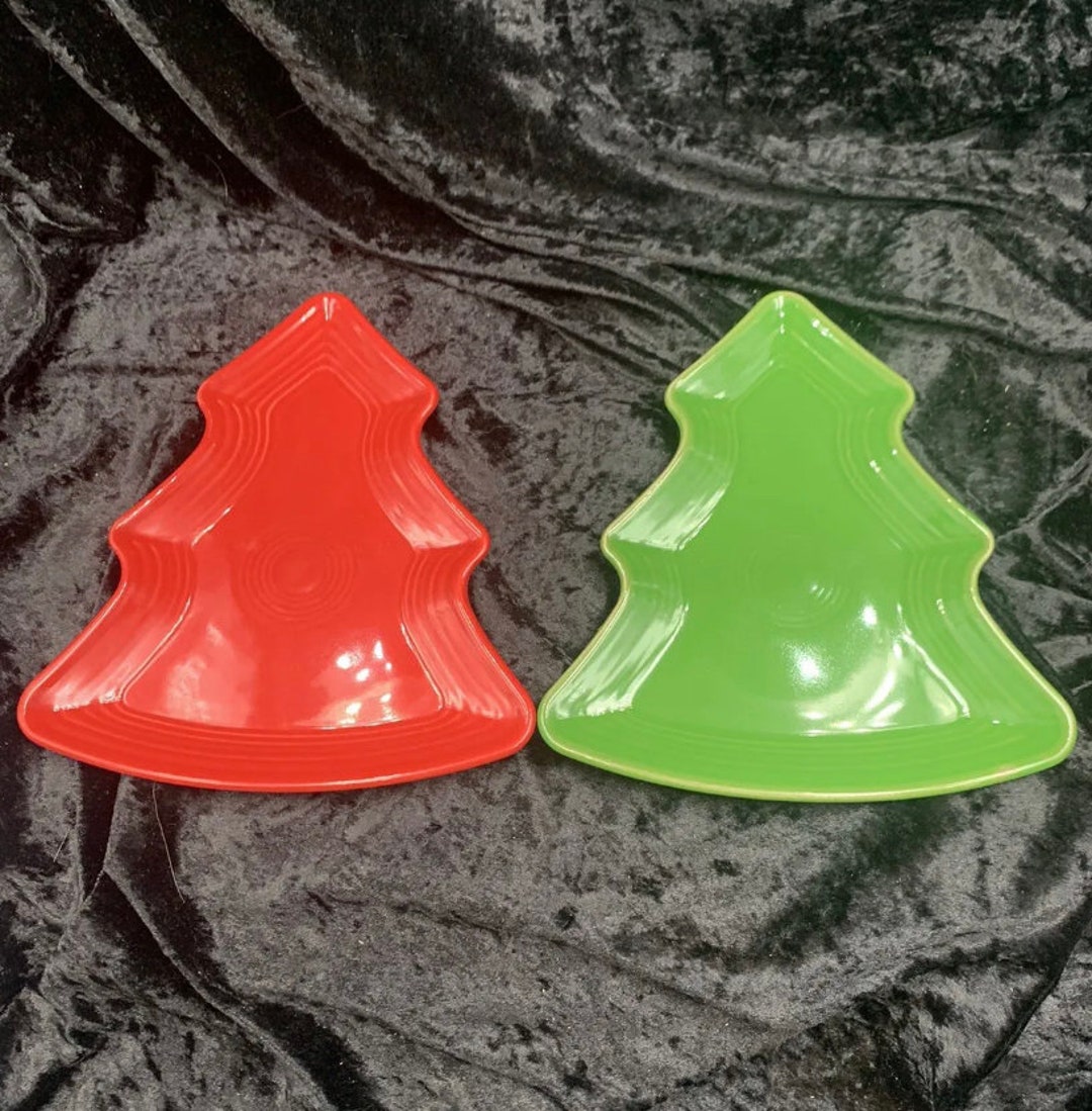 FIESTA CHRISTMAS TREE Plates Set of Two Red & Green Very Etsy