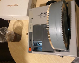 Vivitar Auto Focus Slide Projector (3000AF) Wired Remote [Tested/Working] In Box