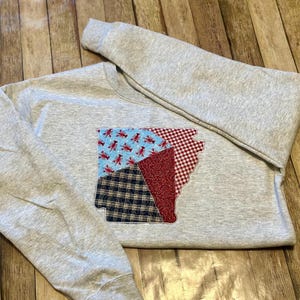 Arkansas outline quilted look applique sweatshirt