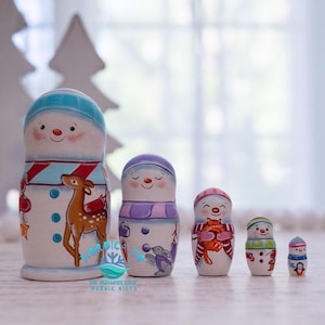 Hand Painted Wooden Snowman Nesting Dolls, Nordic Decor (Set of 5) , Stacking Snowman