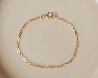 Link Chain Bracelet | 14k Gold Filled | Sequin Chain | Delicate Bracelet | Minimalist Jewelry | Layering Bracelets