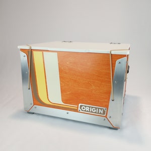 ORIGIN SWOOSHY Camp Box W27