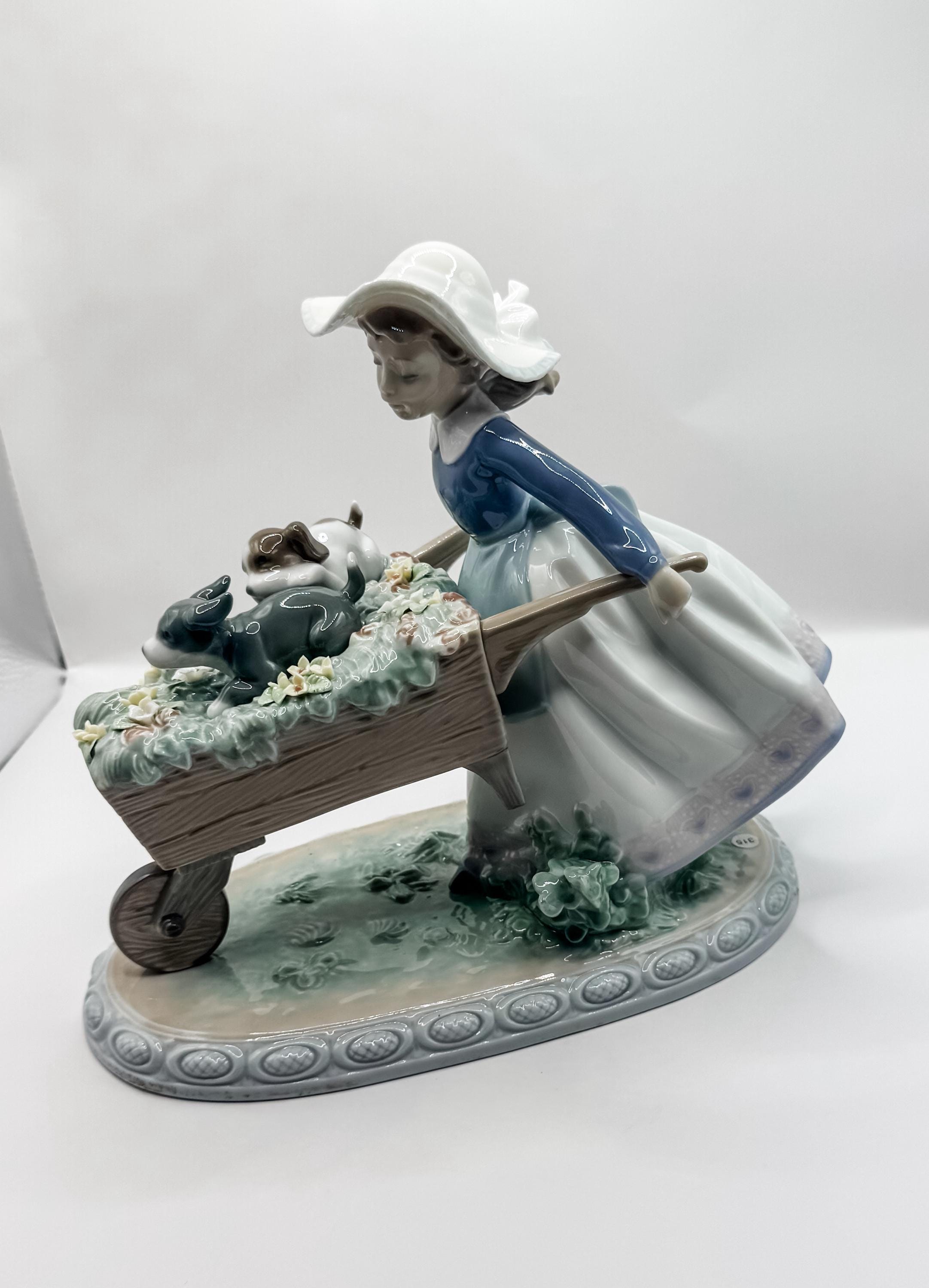 Lladró 5460 “A Barrow of Fun” Figurine – Girl With Puppies