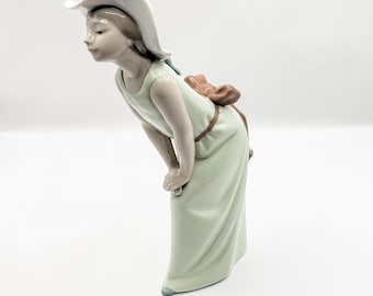 Lladro Girl Figurine "Young Girl Leaning Forward" | Vintage Spanish Porcelain | Retired Collectible