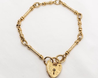 9ct Yellow Gold Padlock Bracelet: Vintage Heart Clasp, Hallmarked