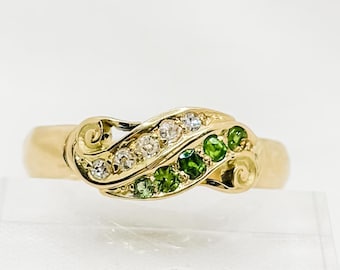 18ct Yellow Gold Tsavorite Garnet & Diamond Ring – Rare Find!