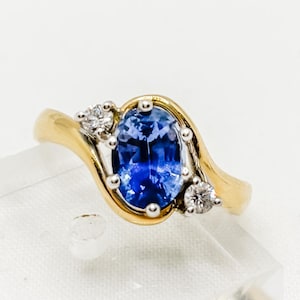 18ct Yellow & White Gold Sapphire and Diamond Ring