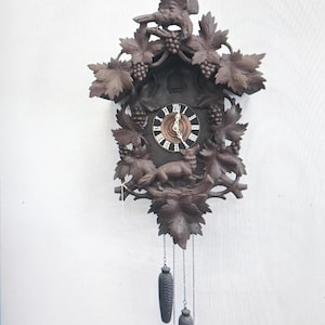 Grande orologio a cucù della Foresta Nera
