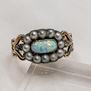 アンティーク 15 カラット ゴールド オパール リング（シードパール付き） - ジョージアン エアルーム、サイズ P 1/2