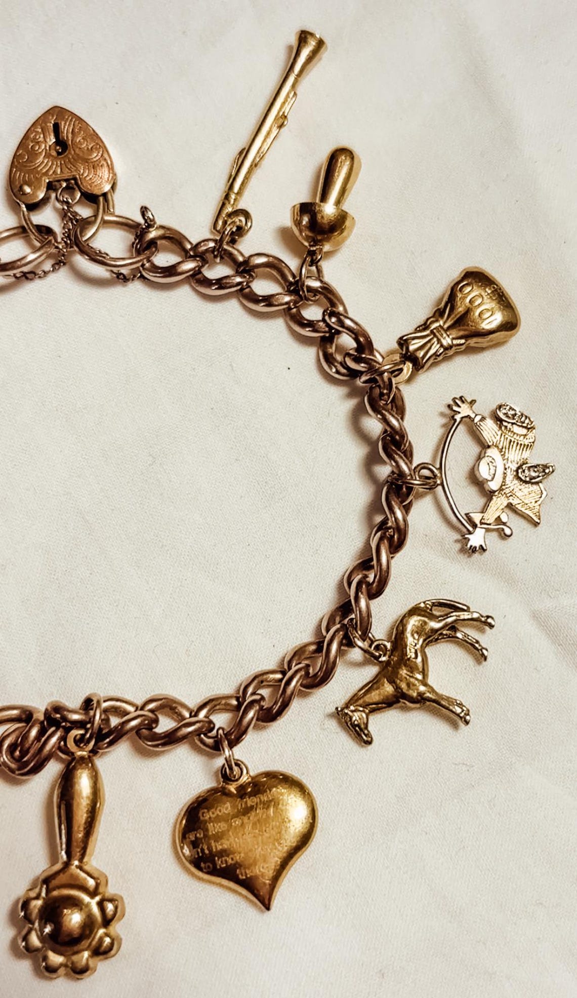 Classic Gold 2mm Bracelet - Classic Pearl 8mm Charm