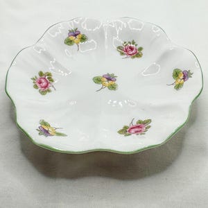 Shelley  Rose Pin Dish – Bone China England – 115mm- Trinket Ring Holder