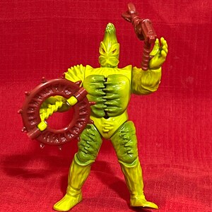Mighty Morphin Power Rangers - Evil Space Aliens - Action Figure Snapping Chest Invenusable Flytrap  #