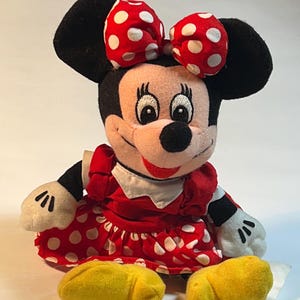 Disney Minnie Mouse Bean Bag Plush – Red Polka Dot Dress (9") image 1