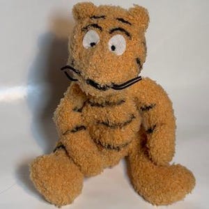 THE DISNEY STORE Bean Bag - Winnie The Pooh - Tigger (8.5&quot;) (New Without Disney Hang Tag)