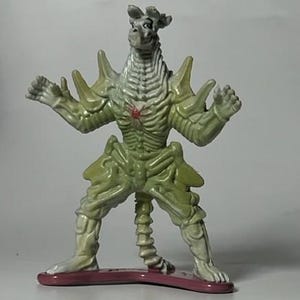 Mighty Morphin Power Rangers&#39; 2.75&quot; Figure With Stand - Skelerena- 1994 - Bandai