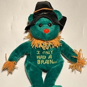 J C CELEBRITY BEARS #42 - Wizard Of Oz - Scarecrow (10&quot;) - 1999 (No Hang Tag)