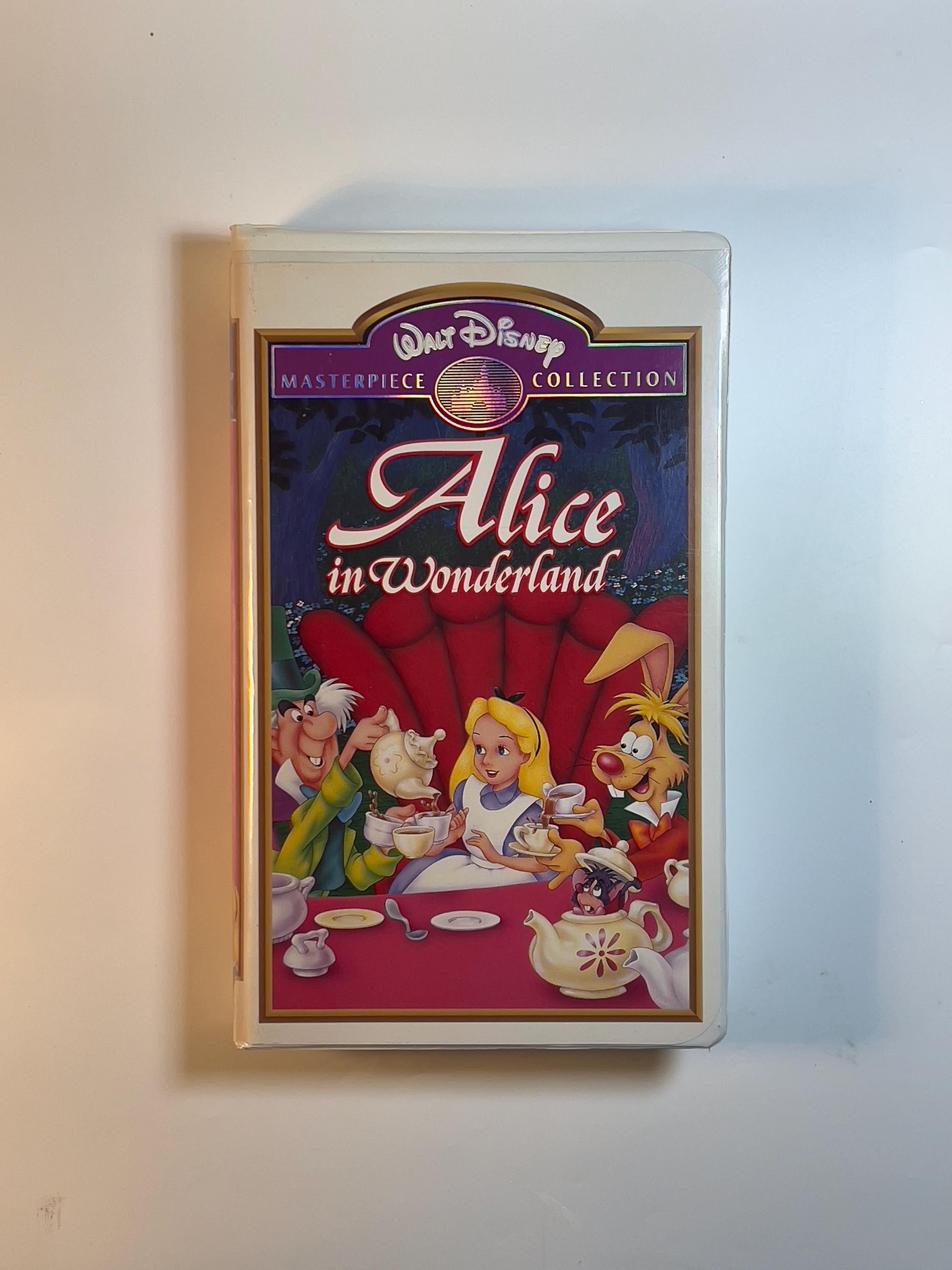 Walt Disney Masterpiece Collection Alice in Wonderland - VHS Movie 