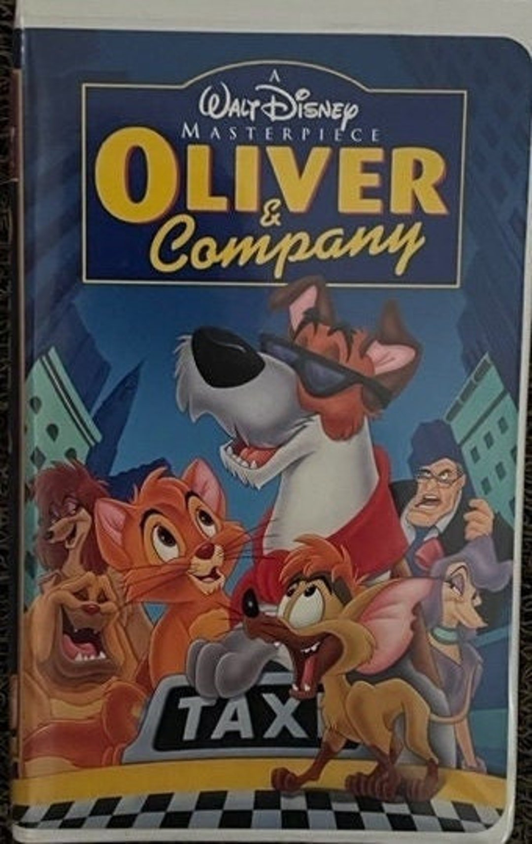 a-walt-masterpiece-oliver-company-vhs-movie-7897-etsy