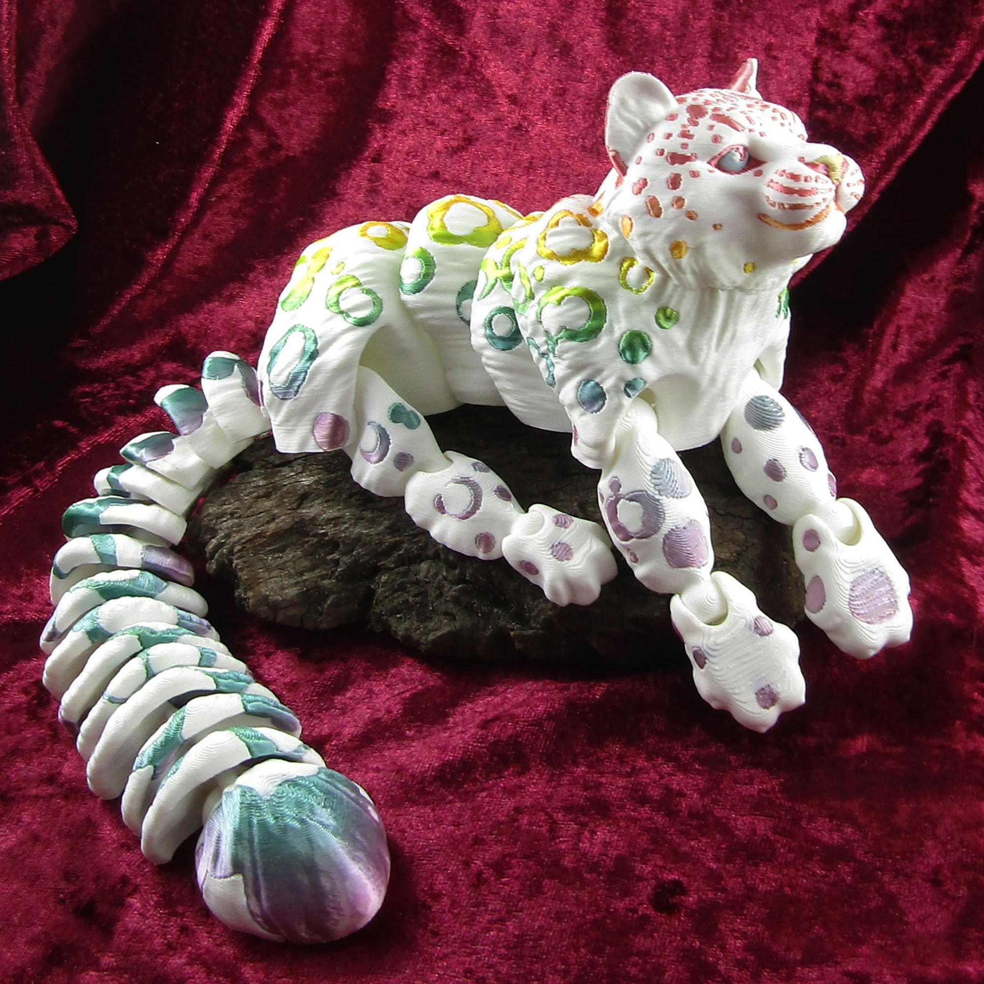 Articulated Posable Rainbow Snow Leopard 3D Fidget Toy Desk Decoration Pick Size