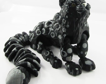 Articulated Posable Dark Snow Leopard 3D Fidget Toy Desk Decoration Pick Size