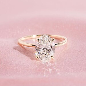 3 CT Crushed Ice Oval Moissanite Solitaire Ring, 14K Yellow Gold