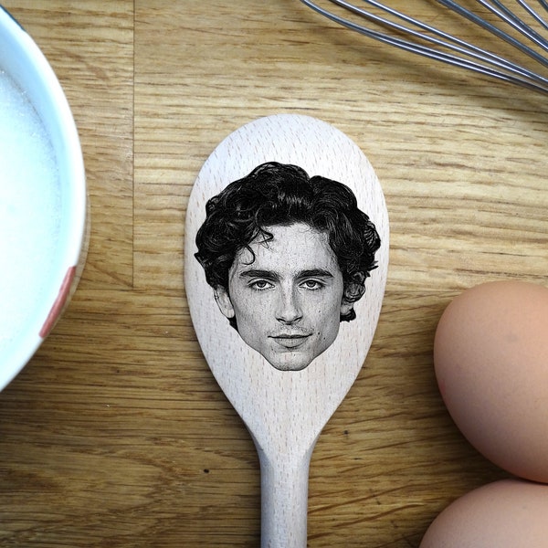 Timothée Chalamet's Face Engraved on a Wooden Spoon (30cm), Birthday, Christmas Day Gift. Dune, Wonka, Bones, Lady Bird, Beautiful Boy