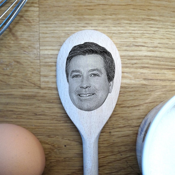 John Torode's Face Engraved on a Wooden Spoon (30cm), Birthday, Christmas Gift. MasterChef TV Judge, Alongside Gregg Wallace. BBC Good Food