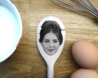 Lana Del Rey's Face Engraved on a Wooden Spoon (30cm), Birthday, Christmas Gift. Summertime Sadness, Young and Beautiful, Born to Die, Ride.
