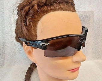 VTG OAKLEY RAZOR sunglasses black frame black lenses usa