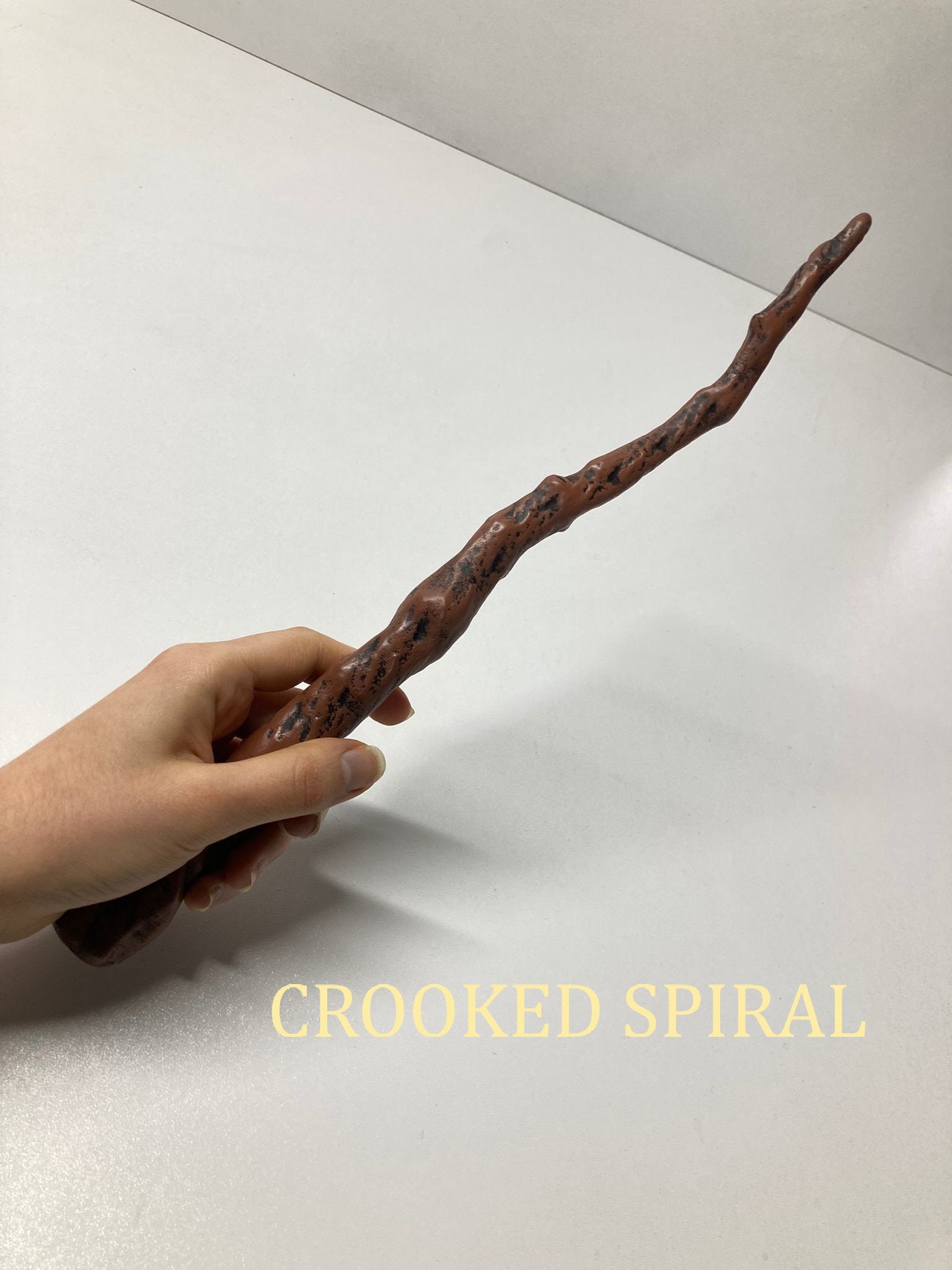 ホグワーツ・レガシー・マジック・ワンド - Etsy 日本