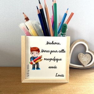 Portalápices de madera personalizable