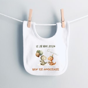 Customizable baby bib, personalized bib with first name, personalized birth gift