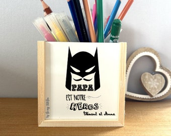 Customizable wooden pencil holder