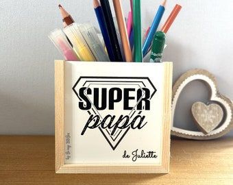 Customizable wooden pencil holder