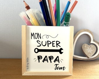 Customizable wooden pencil holder