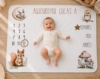 Personalized baby milestone mat – newborn photo cover – original gift – milestone mat with name