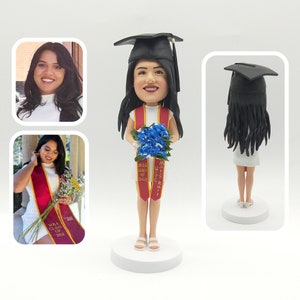 Customized Graduation Bobbleheads Figurine, Custom PhD Bobblehead, Custom Master Figurines Bobbleheads, Personalized Students Bobblehead