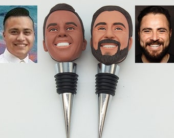 Tapón de botella de vino con retrato personalizado, regalo personalizado para padrinos de boda, abridor de botellas de arcilla polimérica hecho a mano.