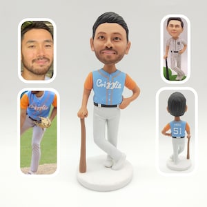 Customized baseball team member bobbleheads, custom bobbleheads, custom player bobbleheads, great gift for baseball fans!