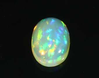 Green Fire Ethiopian Opal: Oval Gemstone for Jewelry (4.50 ct)