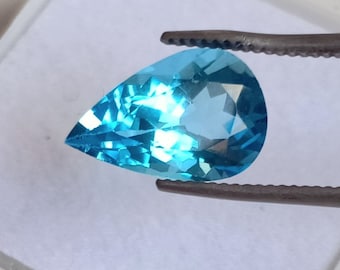 AAA Swiss Blue Topaz Gemstone: 3.15 ct Pear Shape Loose Stone